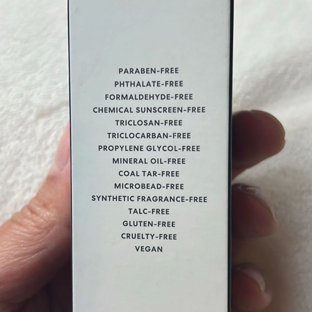 ORIGINAL LIQUID MINERAL FOUNDATION BROAD SPECTRUM SPF 20